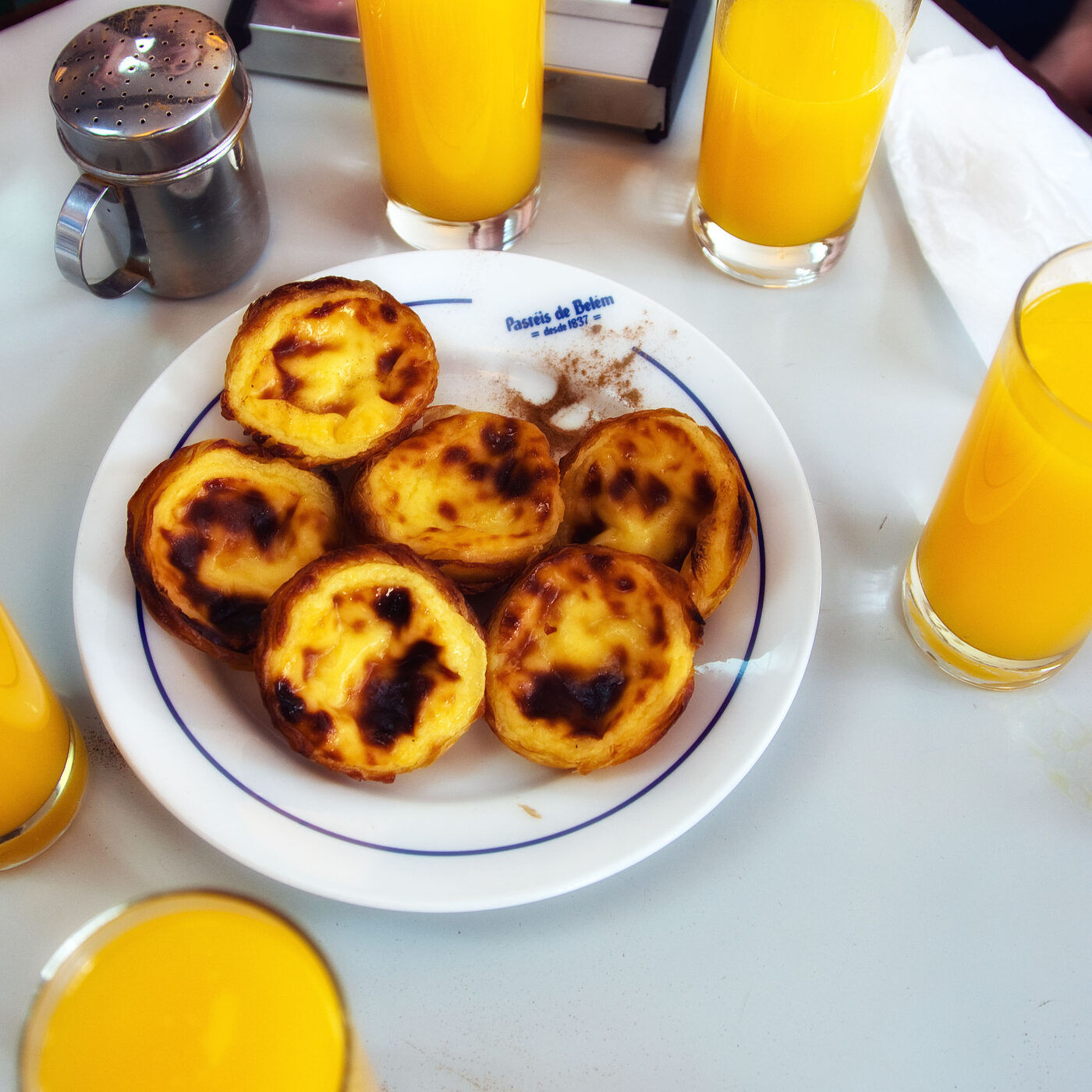 Fresh pastéis de nata